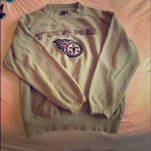 Oversized titans hoodie